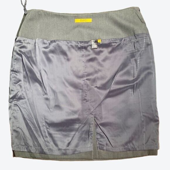 Alex Marie Gray Pencil Skirt Button Accents Size 16 Lining Business Wear Designe - Picture 10 of 12